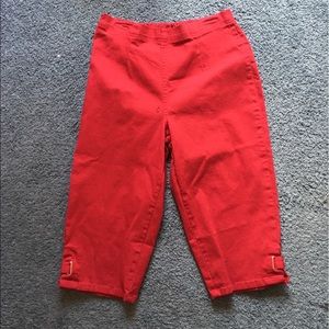 Croft and barrow red Capri pants